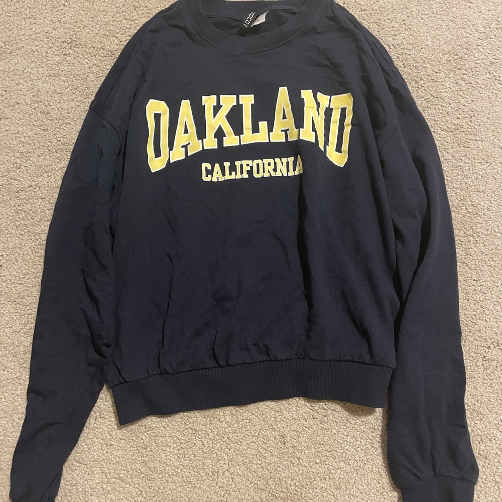 oakland california sweater